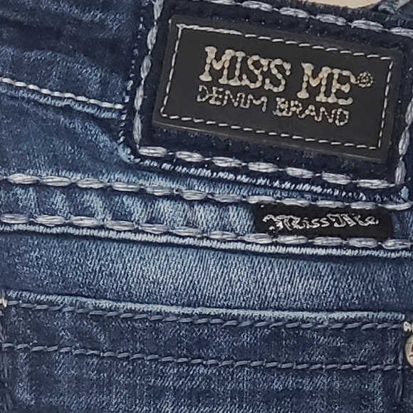 Miss Me Sz 28 JE1045BX Boot Cut Jeans for Buckle **Altered** - Picture 13 of 16
